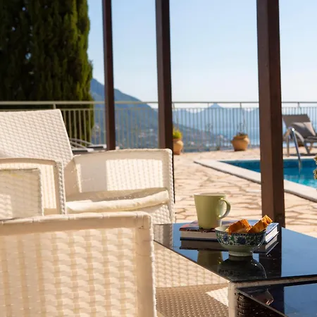 Vilă Anlys Nydri (Lefkada)